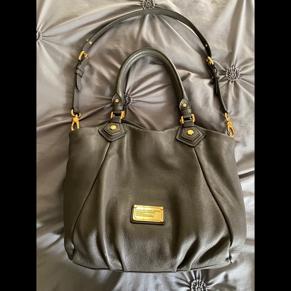 Marc Jacobs Classic Q
